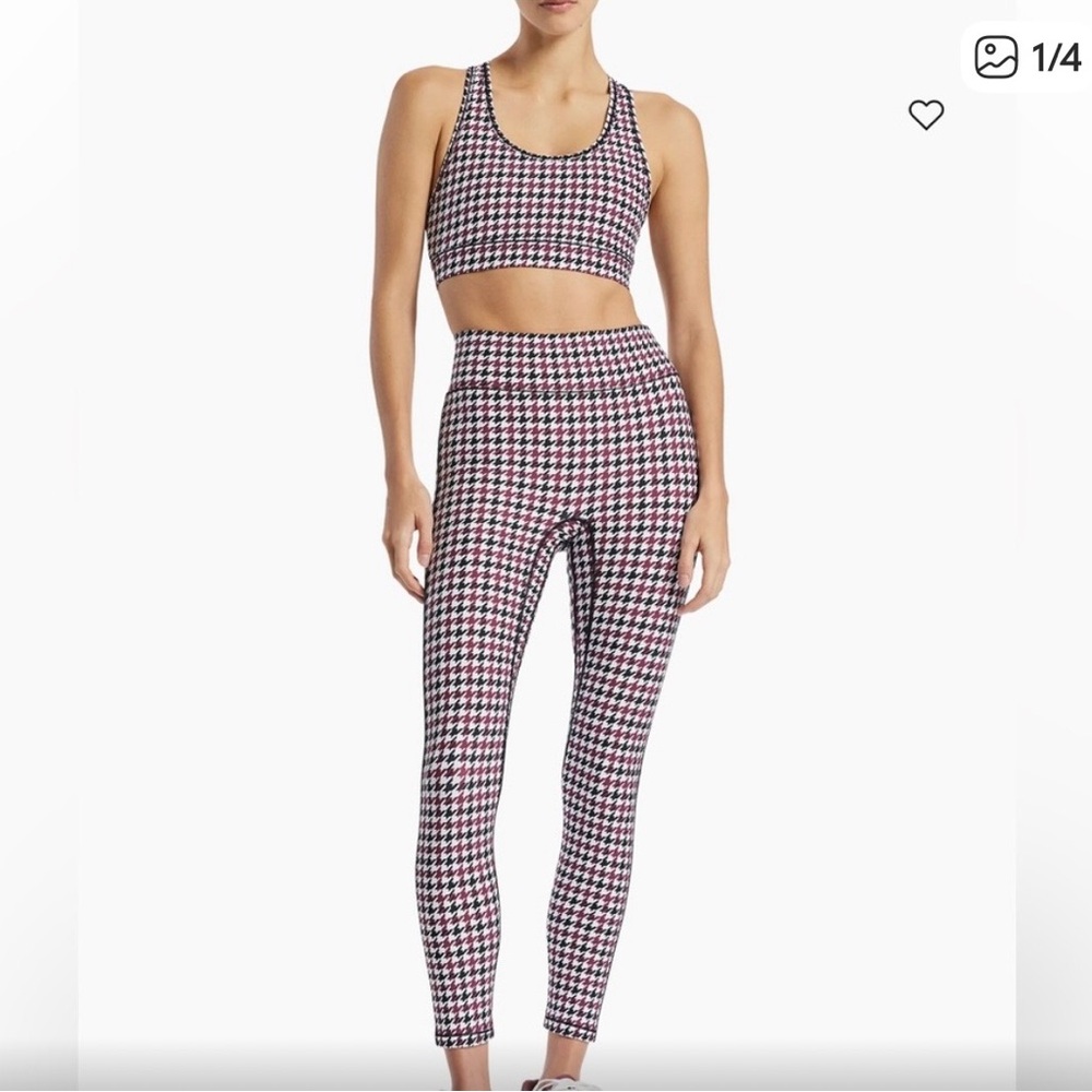 Bandier Houndstooth Leggings & Sports Bra
